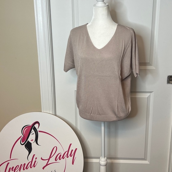 V-Neck Short Sleeve Sweater in Khaki - Picture 1 of 4